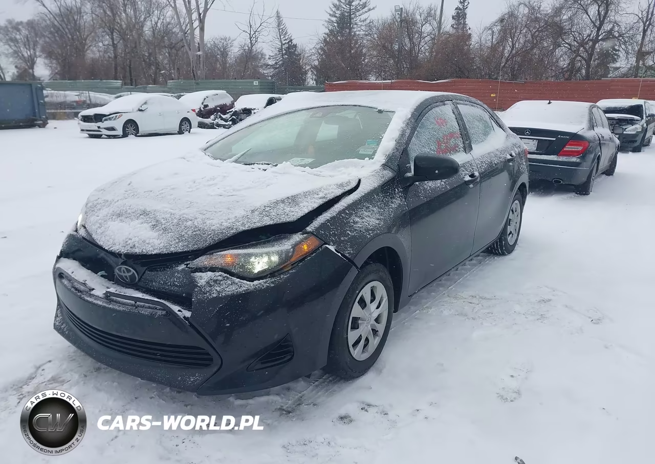 2017 Toyota Corolla L VIN:5YFBURHE9HP687935 - 2