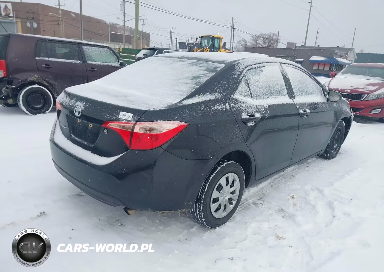 2017 Toyota Corolla L VIN:5YFBURHE9HP687935 - 4