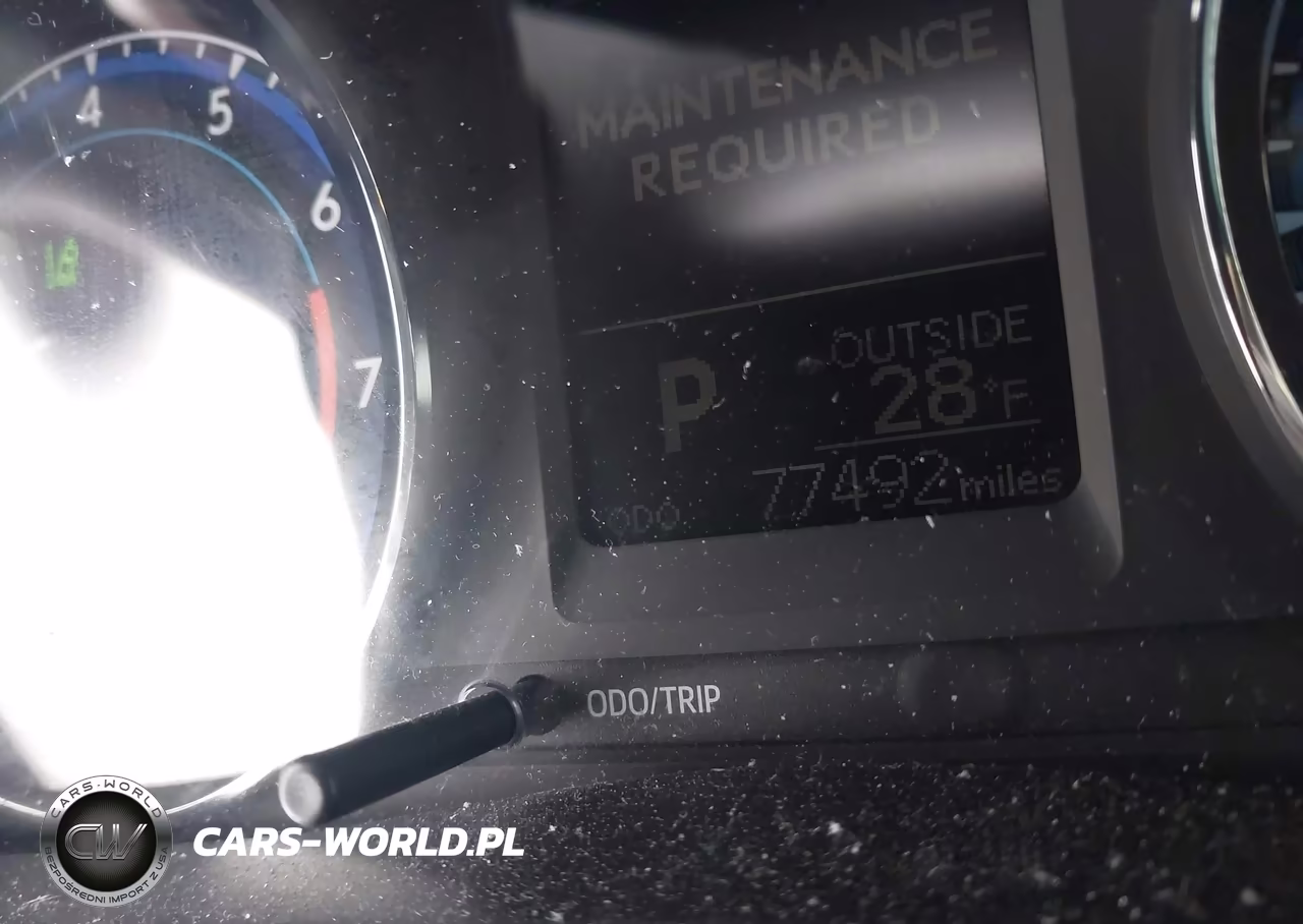 2017 Toyota Corolla L VIN:5YFBURHE9HP687935 - 7