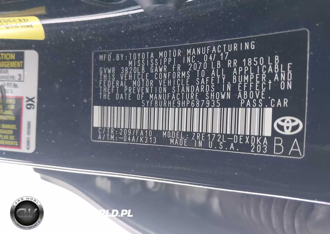 2017 Toyota Corolla L VIN:5YFBURHE9HP687935 - 9