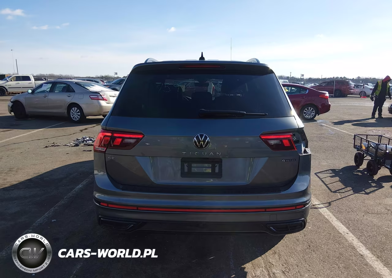 2023 Volkswagen Tiguan 2.0T Se R-Line Black VIN:3VV8B7AX4PM091493 - 16