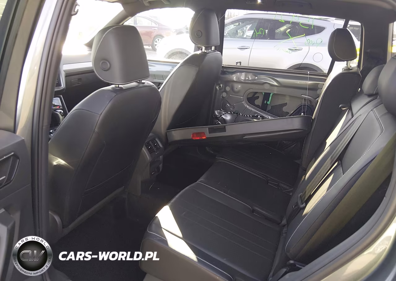 2023 Volkswagen Tiguan 2.0T Se R-Line Black VIN:3VV8B7AX4PM091493 - 8