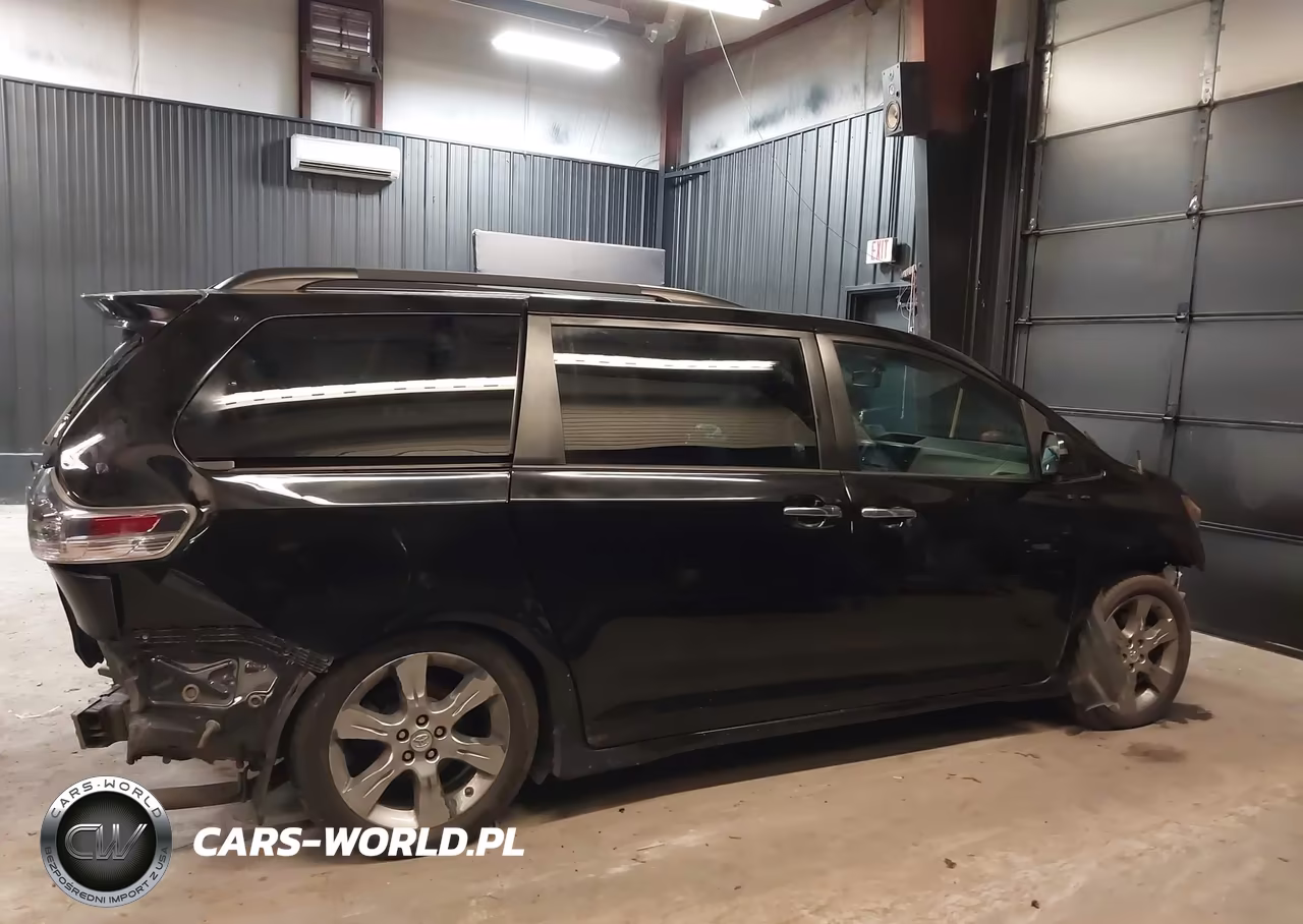 2014 Toyota Sienna Se 8 Passenger VIN:5TDXK3DC8ES408684 - 14