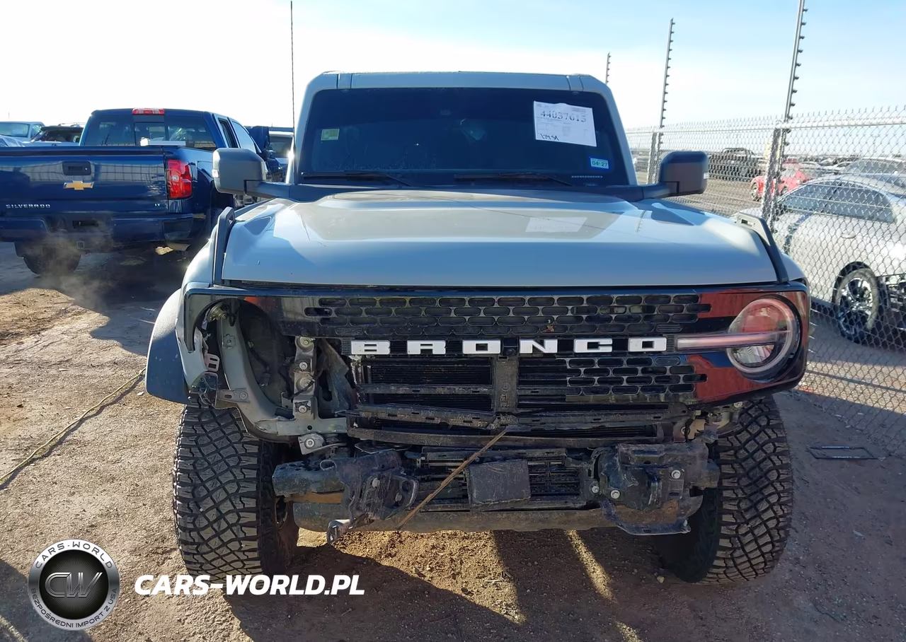 2024 Ford Bronco Wildtrak VIN:1FMEE2BP6RLA99492 - 13