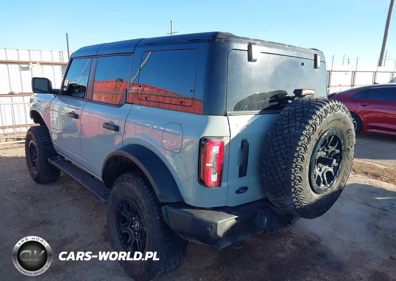 2024 Ford Bronco Wildtrak VIN:1FMEE2BP6RLA99492 - 3