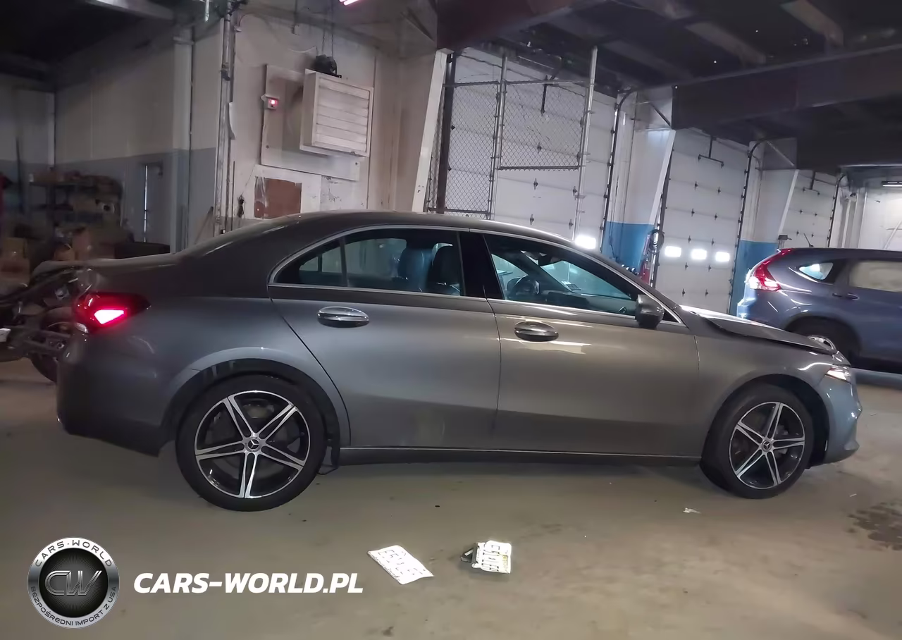 2019 Mercedes-Benz A 220 4Matic VIN:WDD3G4FB4KW006625 - 13
