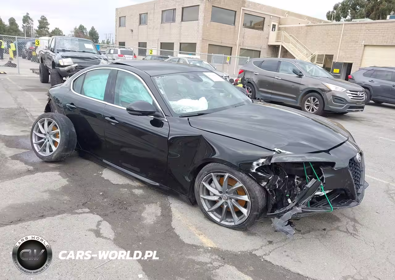2017 Alfa Romeo Giulia Rwd