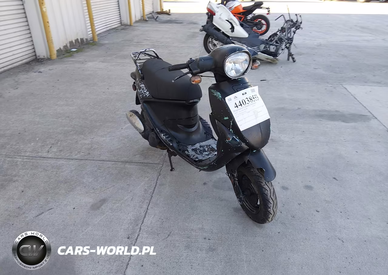 2014 Genuine Scooter Co. Buddy 125
