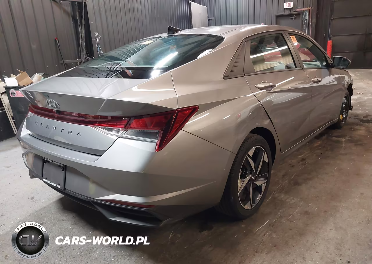 2023 Hyundai Elantra Sel VIN:KMHLS4AG0PU566216 - 4