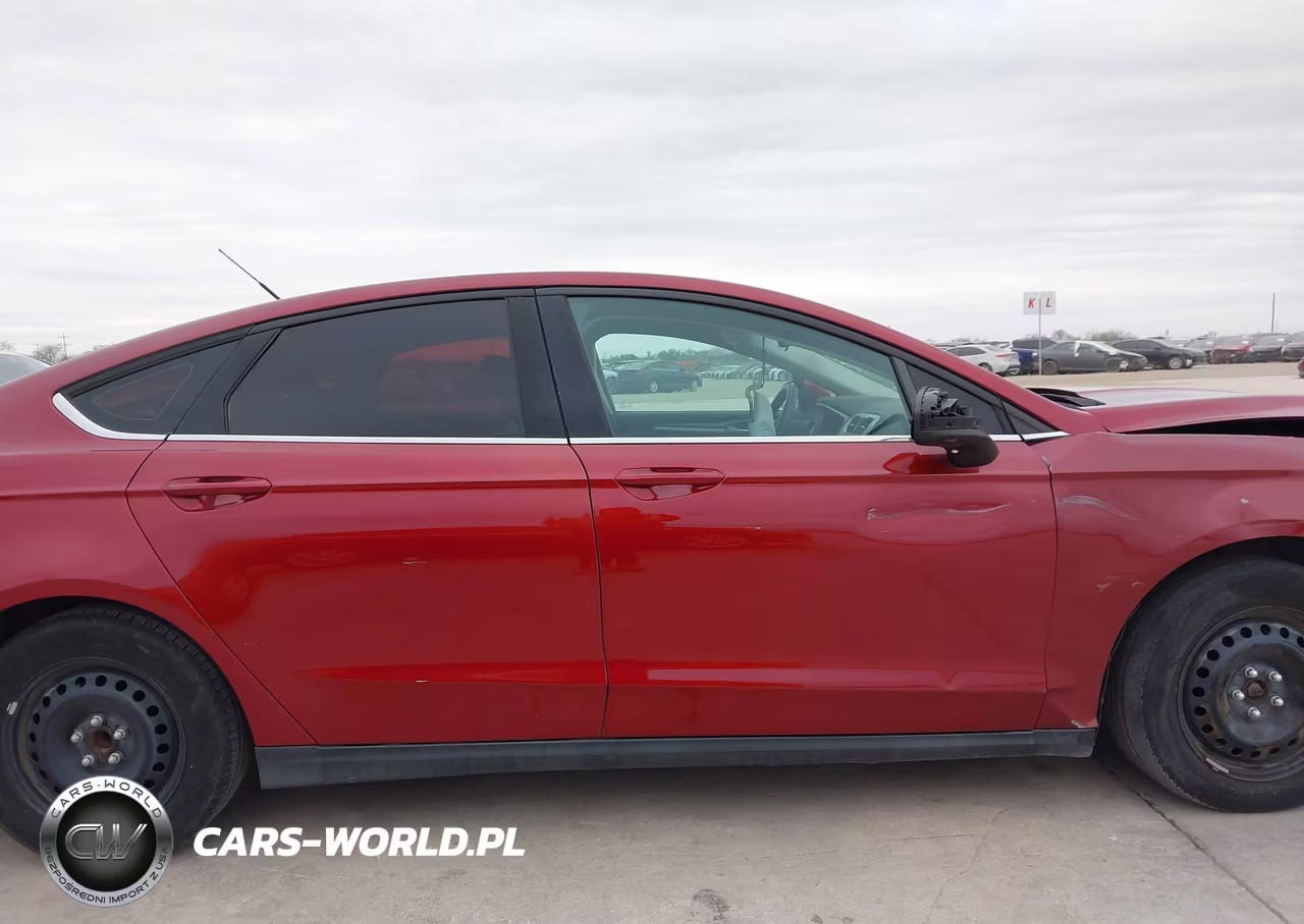 2014 Ford Fusion S VIN:3FA6P0G70ER267905 - 14