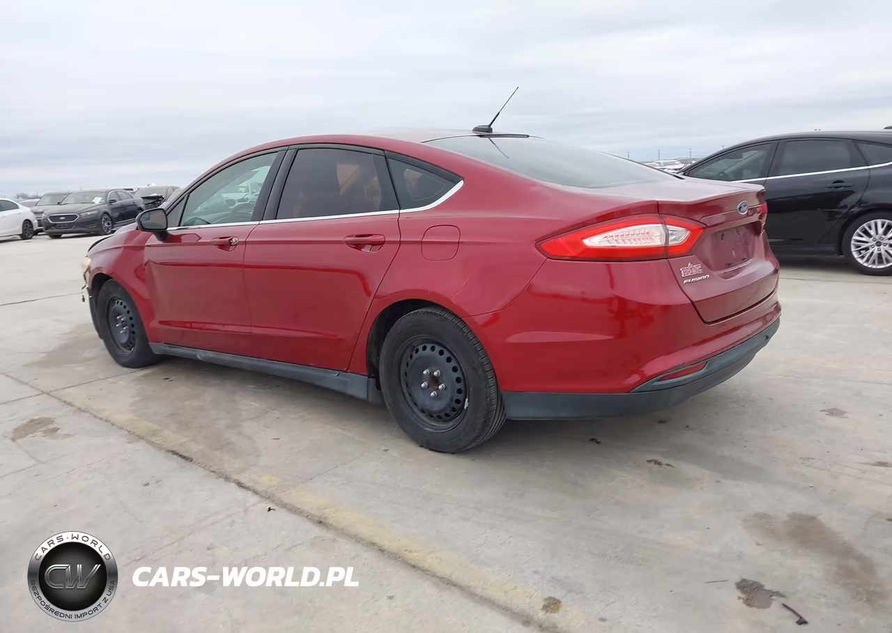 2014 Ford Fusion S VIN:3FA6P0G70ER267905 - 3