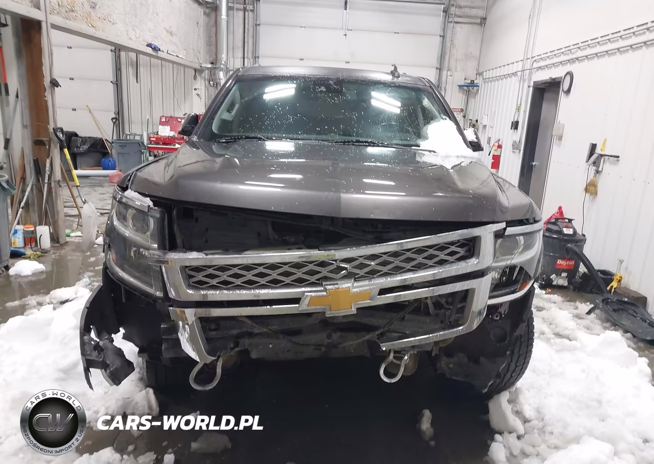 2017 Chevrolet Suburban Lt VIN:1GNSCHKC5HR372499 - 13