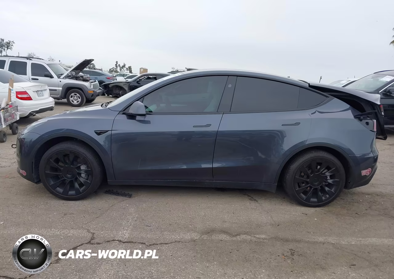 2023 Tesla Model Y Awd-Long Range Dual Motor All-Wheel Drive VIN:7SAYGDEE9PF960362 - 14