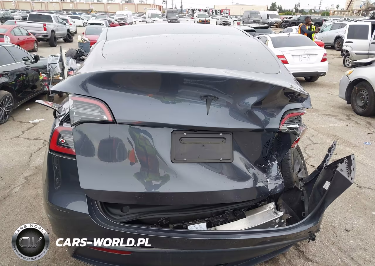 2023 Tesla Model Y Awd-Long Range Dual Motor All-Wheel Drive VIN:7SAYGDEE9PF960362 - 16
