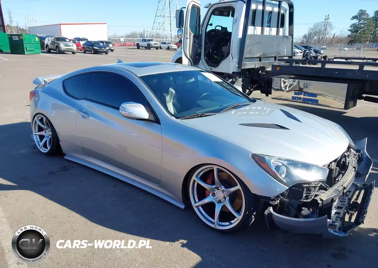 2013 Hyundai Genesis 3.8 Track