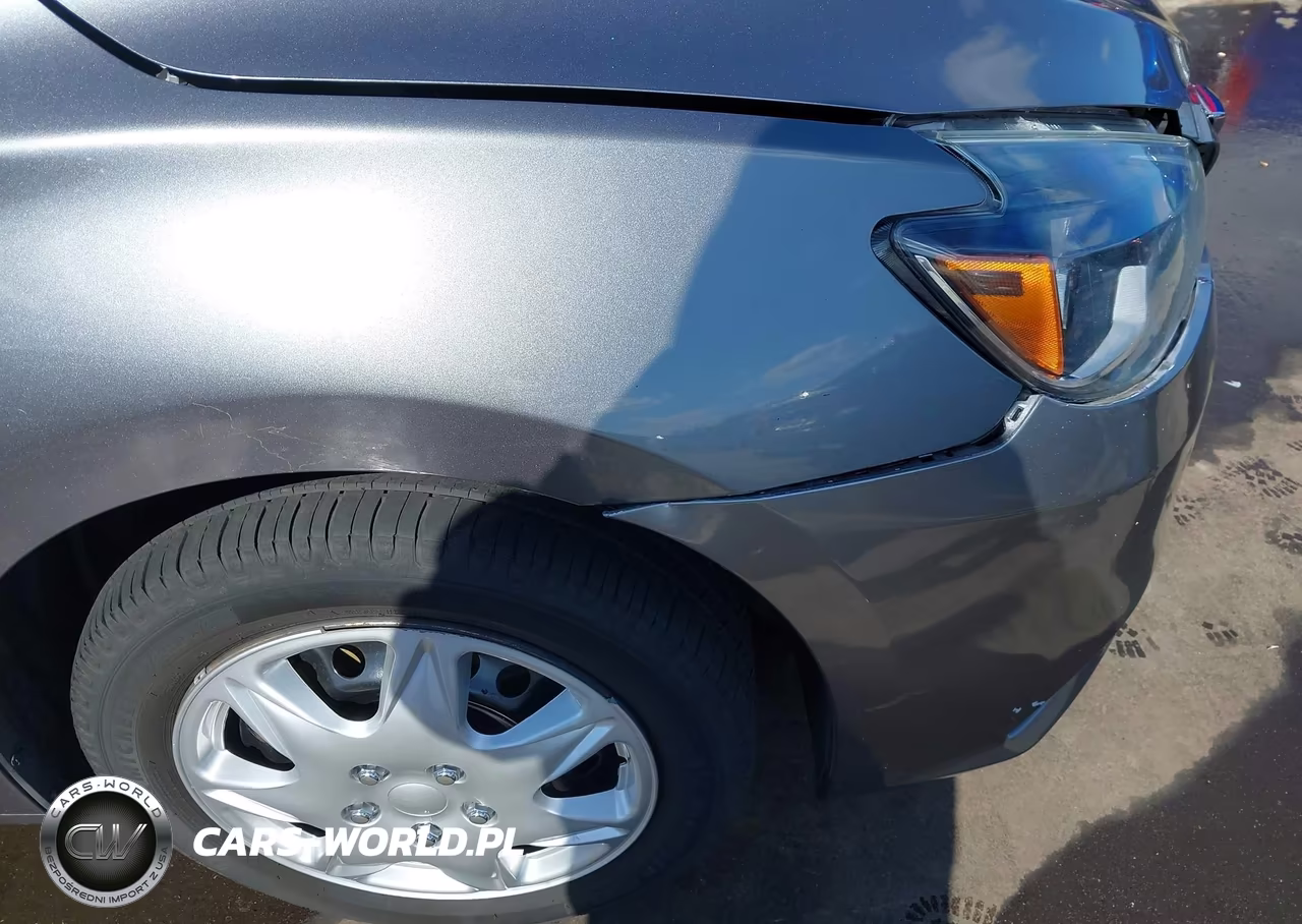 2016 Nissan Sentra Fe+ S-S-Sl-Sr-Sv VIN:3N1AB7AP4GY219274 - 18