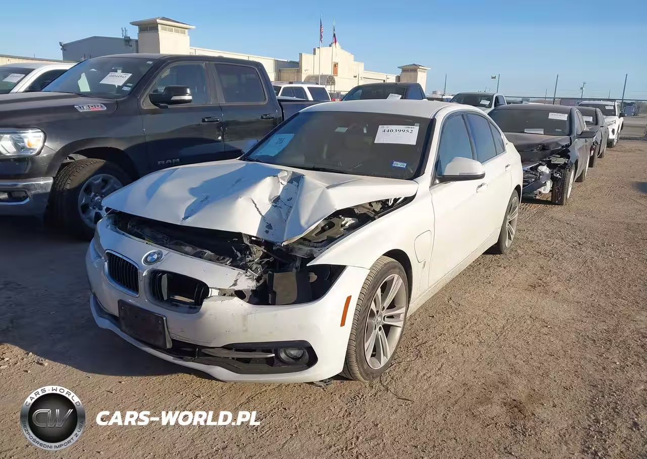 2018 BMW 330E Iperformance