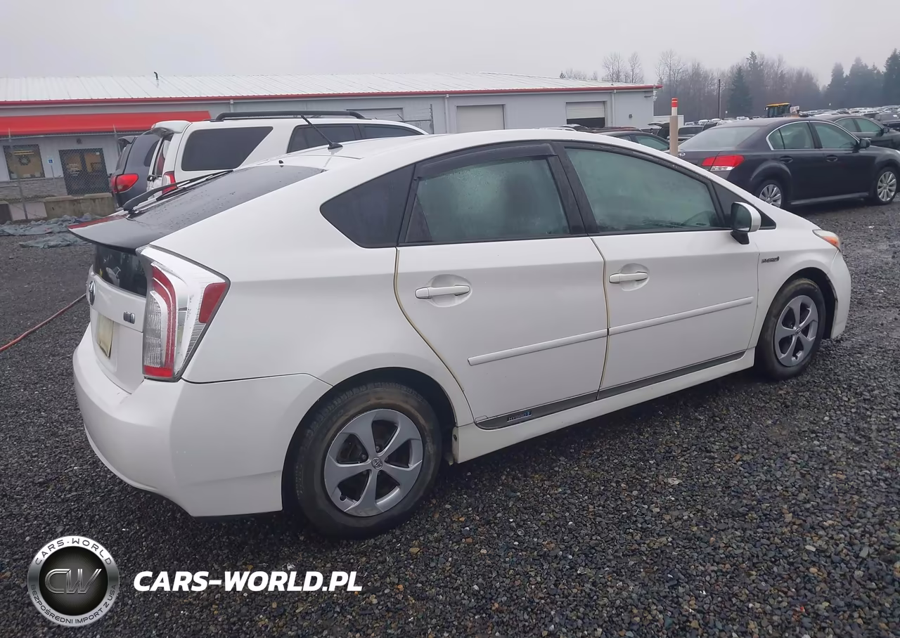 2012 Toyota Prius Two VIN:JTDKN3DU6C5437629 - 4