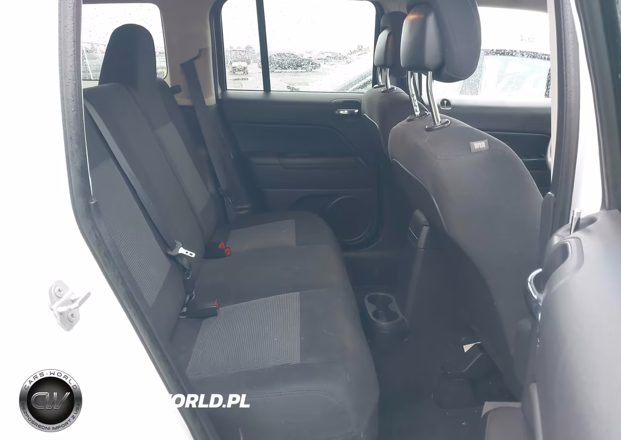 2015 Jeep Patriot Sport VIN:1C4NJRBB4FD207546 - 8