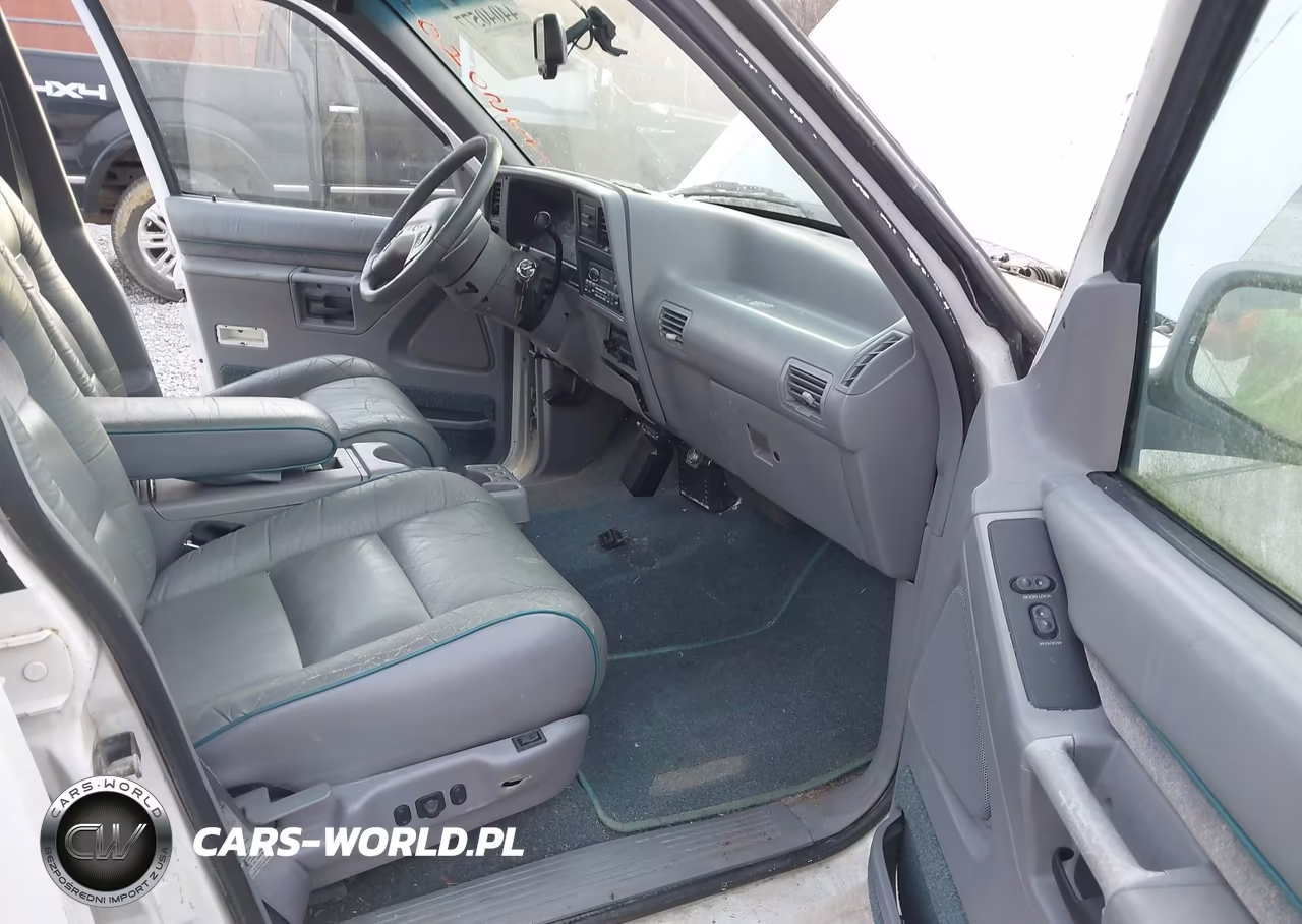 1994 Ford Explorer VIN:1FMDU34XXRUE49900 - 5