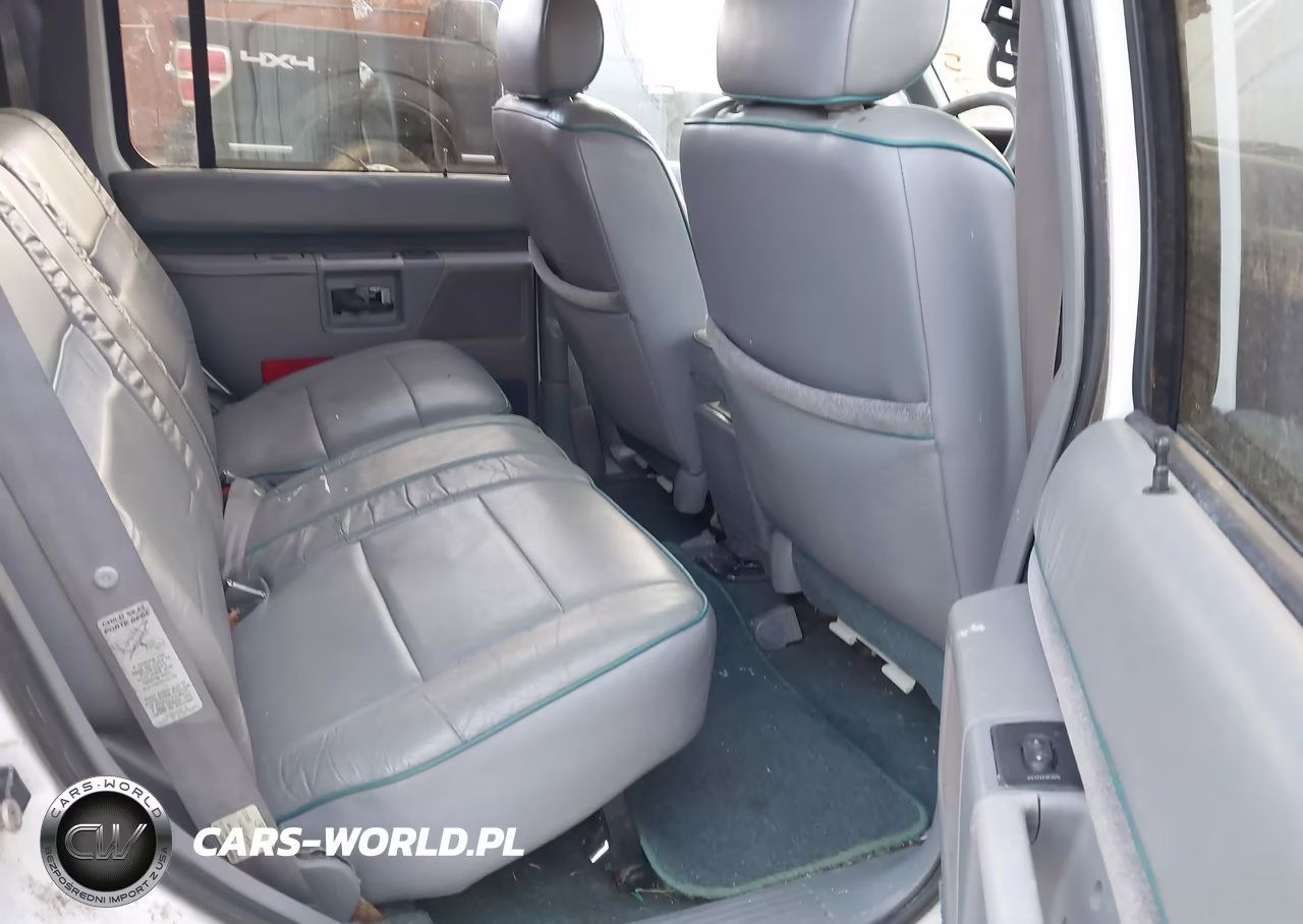 1994 Ford Explorer VIN:1FMDU34XXRUE49900 - 8