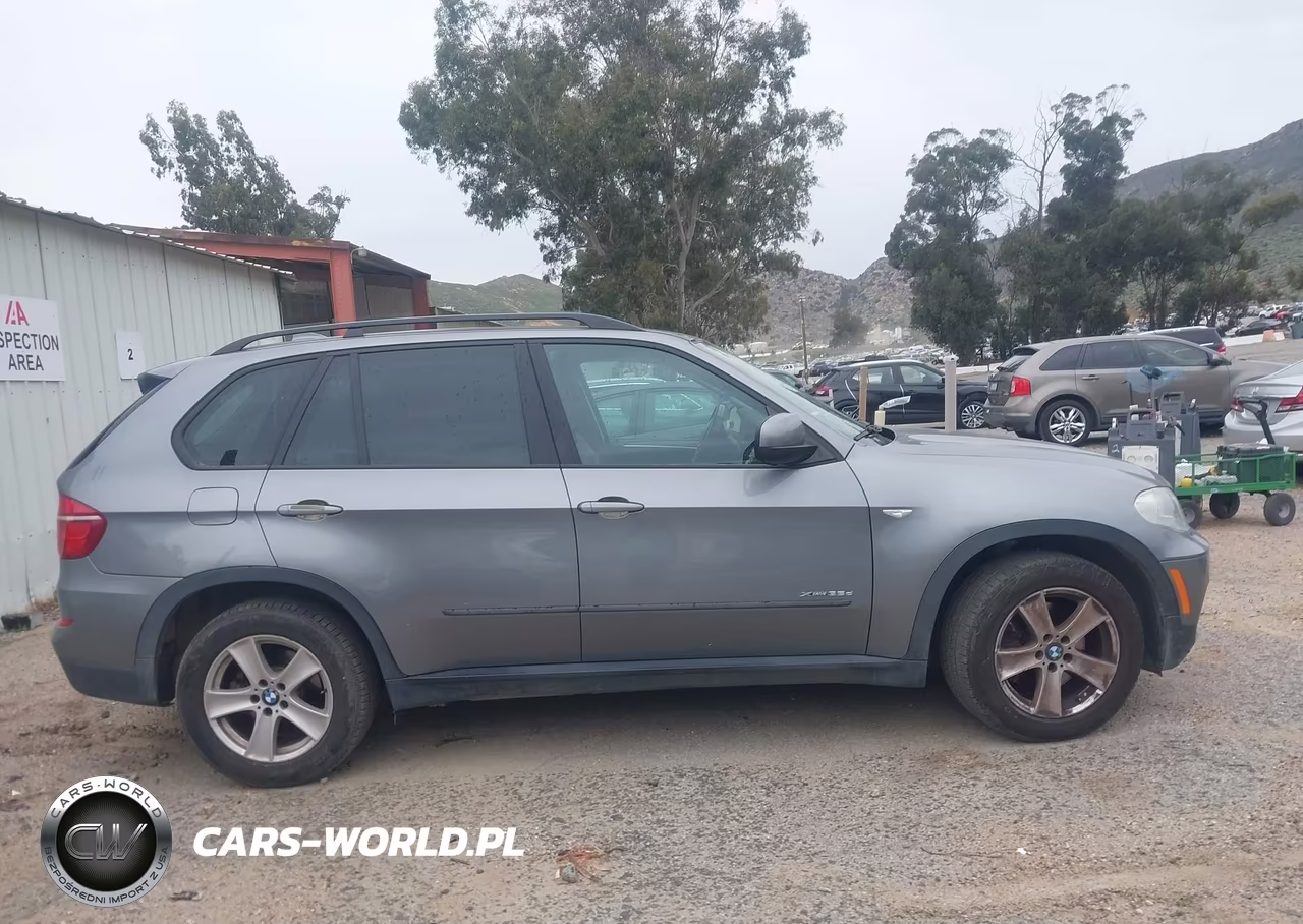 2012 BMW X5 xDrive35D VIN:5UXZW0C53CL672424 - 13