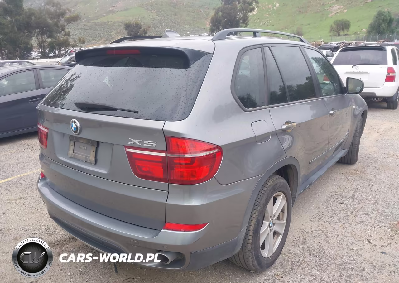 2012 BMW X5 xDrive35D VIN:5UXZW0C53CL672424 - 4