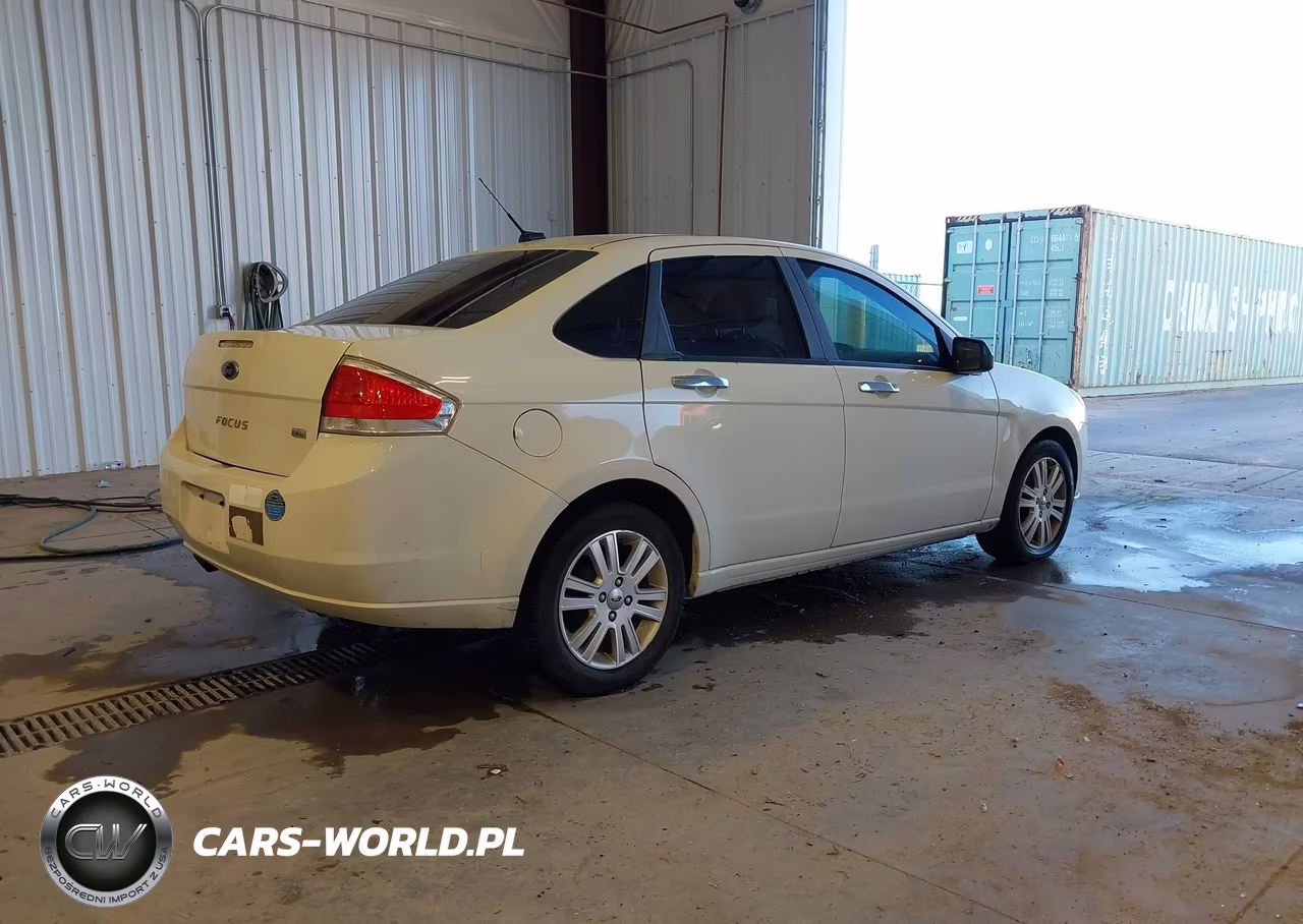 2010 Ford Focus Sel VIN:1FAHP3HN2AW218915 - 4