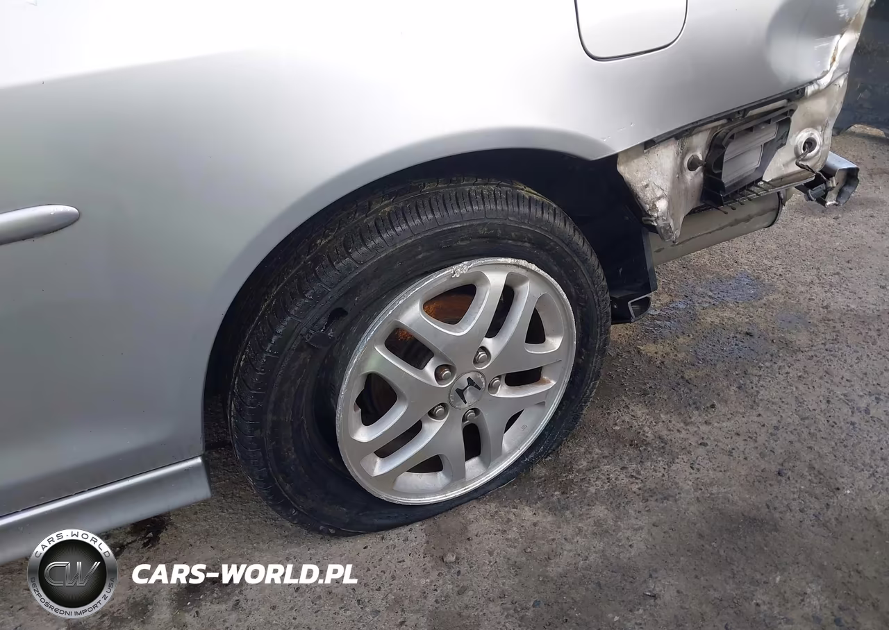 2002 Honda Accord 3.0 Ex VIN:1HGCG225X2A006173 - 13