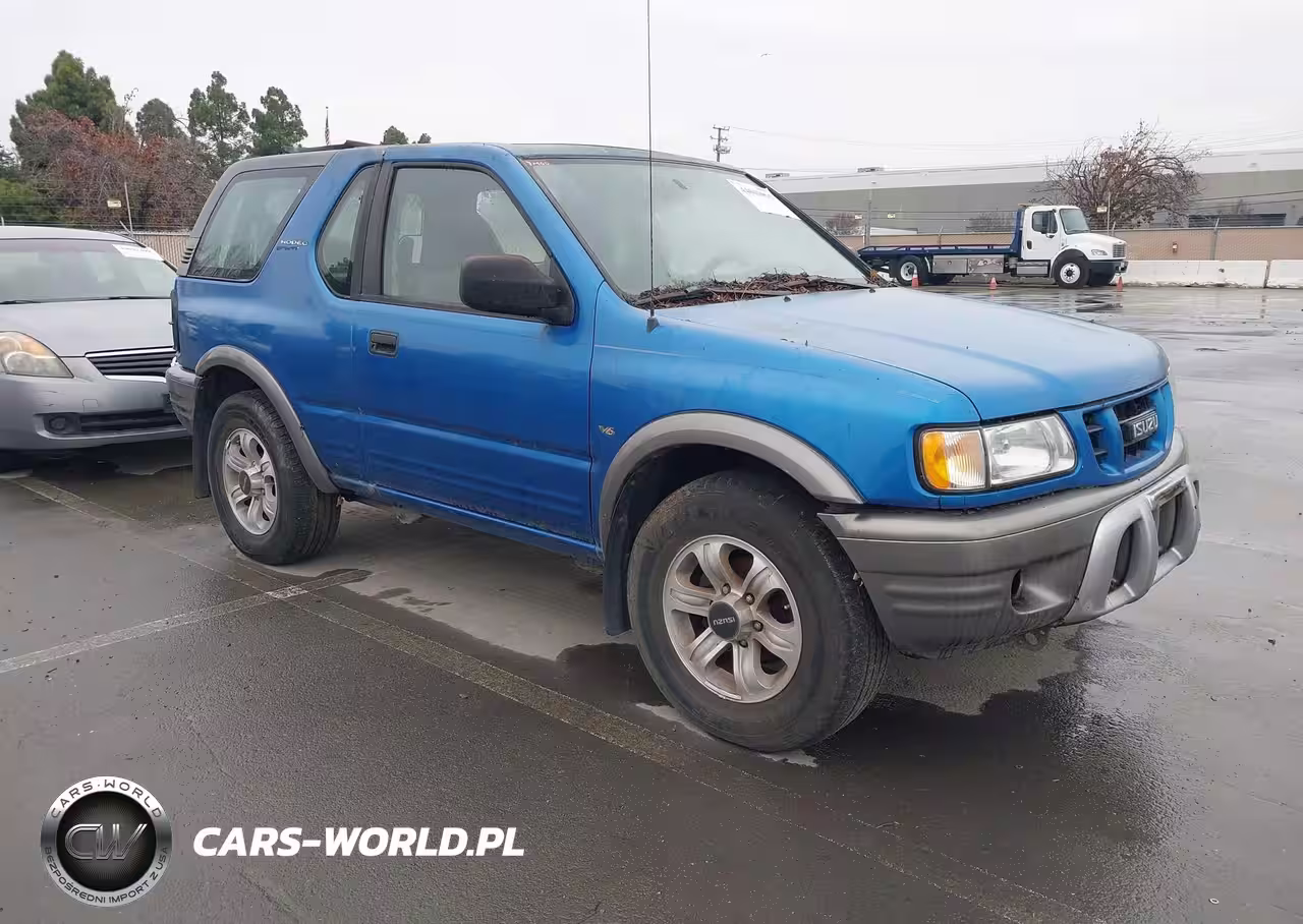 2001 Isuzu Rodeo Sport S 3.2L V6 Hard Top-S 3.2L V6 Soft Top