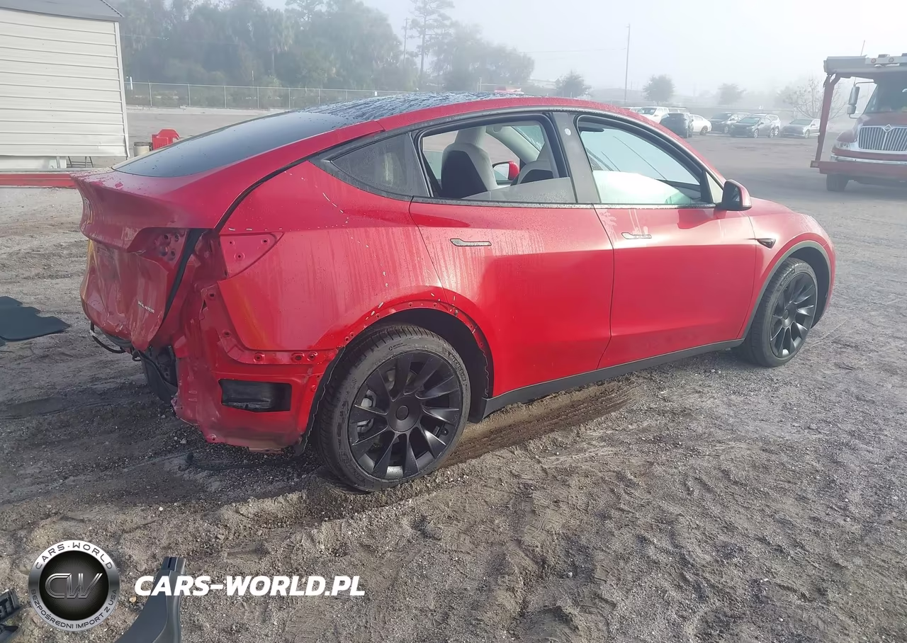 2023 Tesla Model Y Awd-Long Range Dual Motor All-Wheel Drive VIN:7SAYGDEE4PF745231 - 4