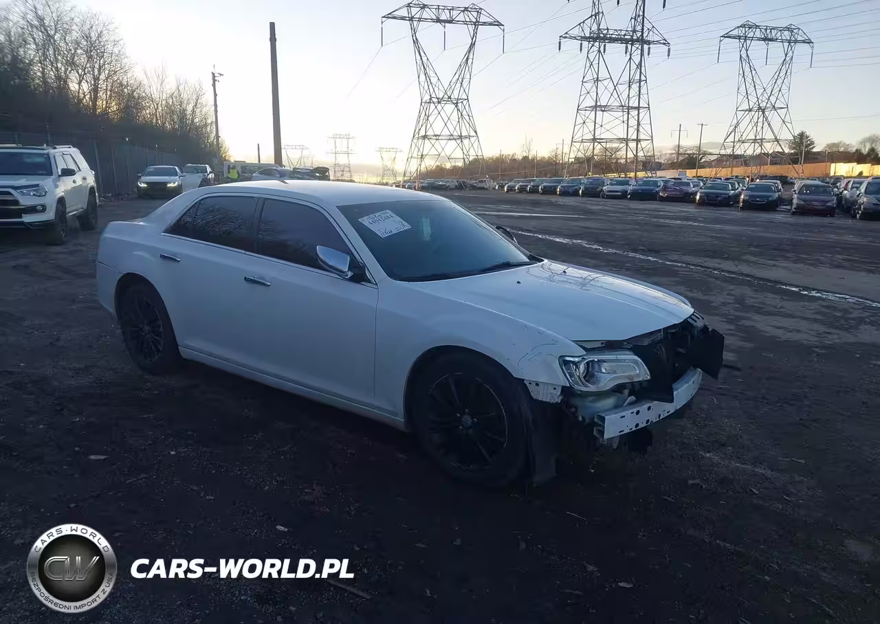 2013 Chrysler 300C Awd