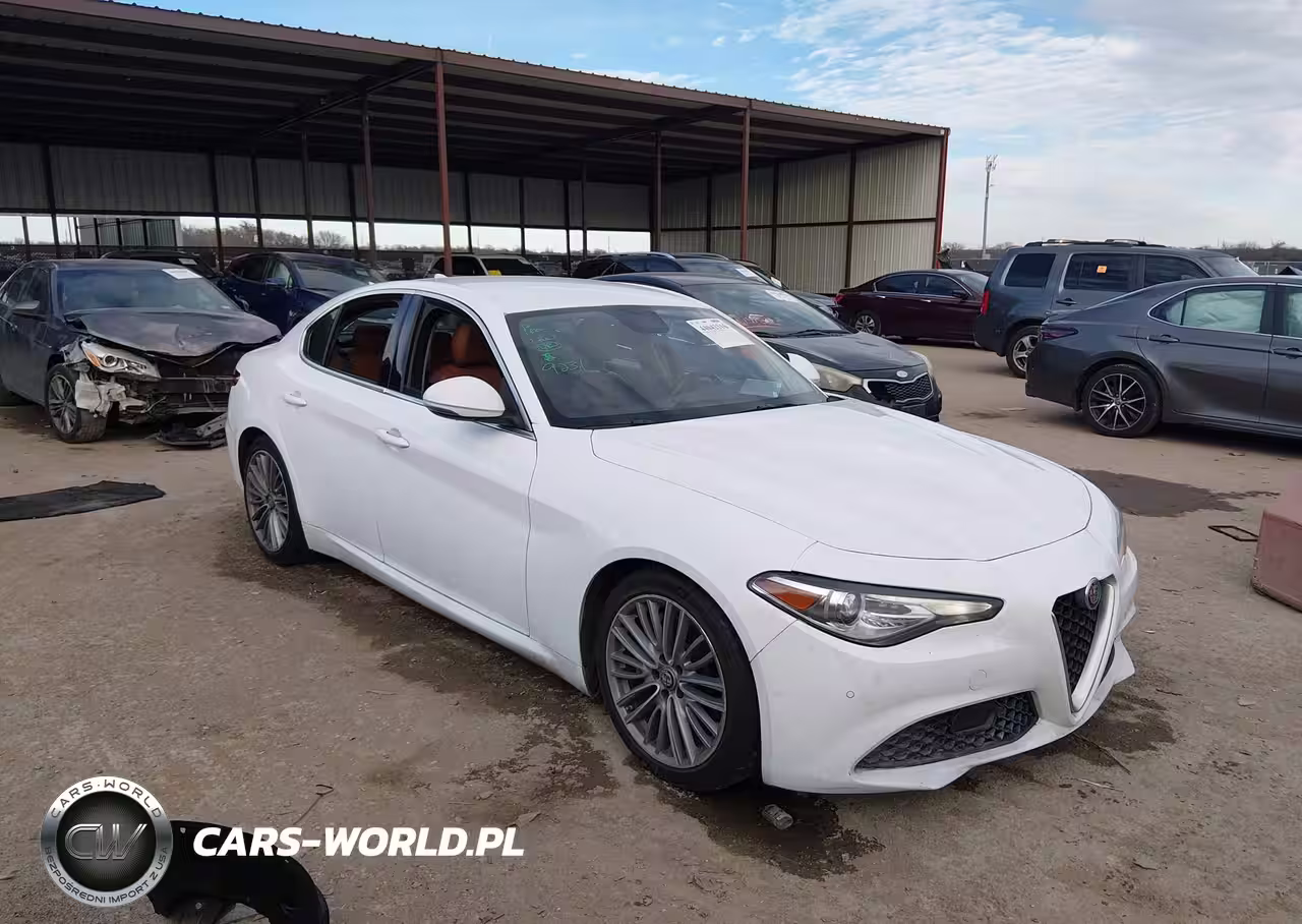 2017 Alfa Romeo Giulia Ti Rwd