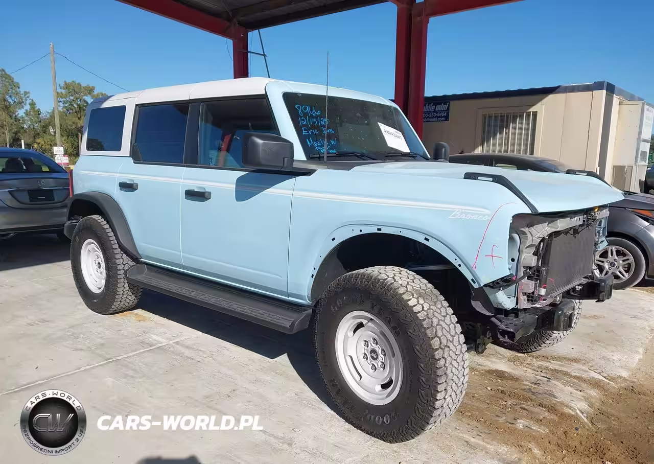 2025 Ford Bronco Heritage Edition
