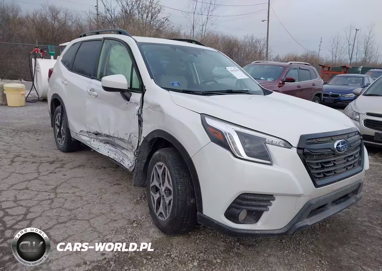 2022 Subaru Forester Premium