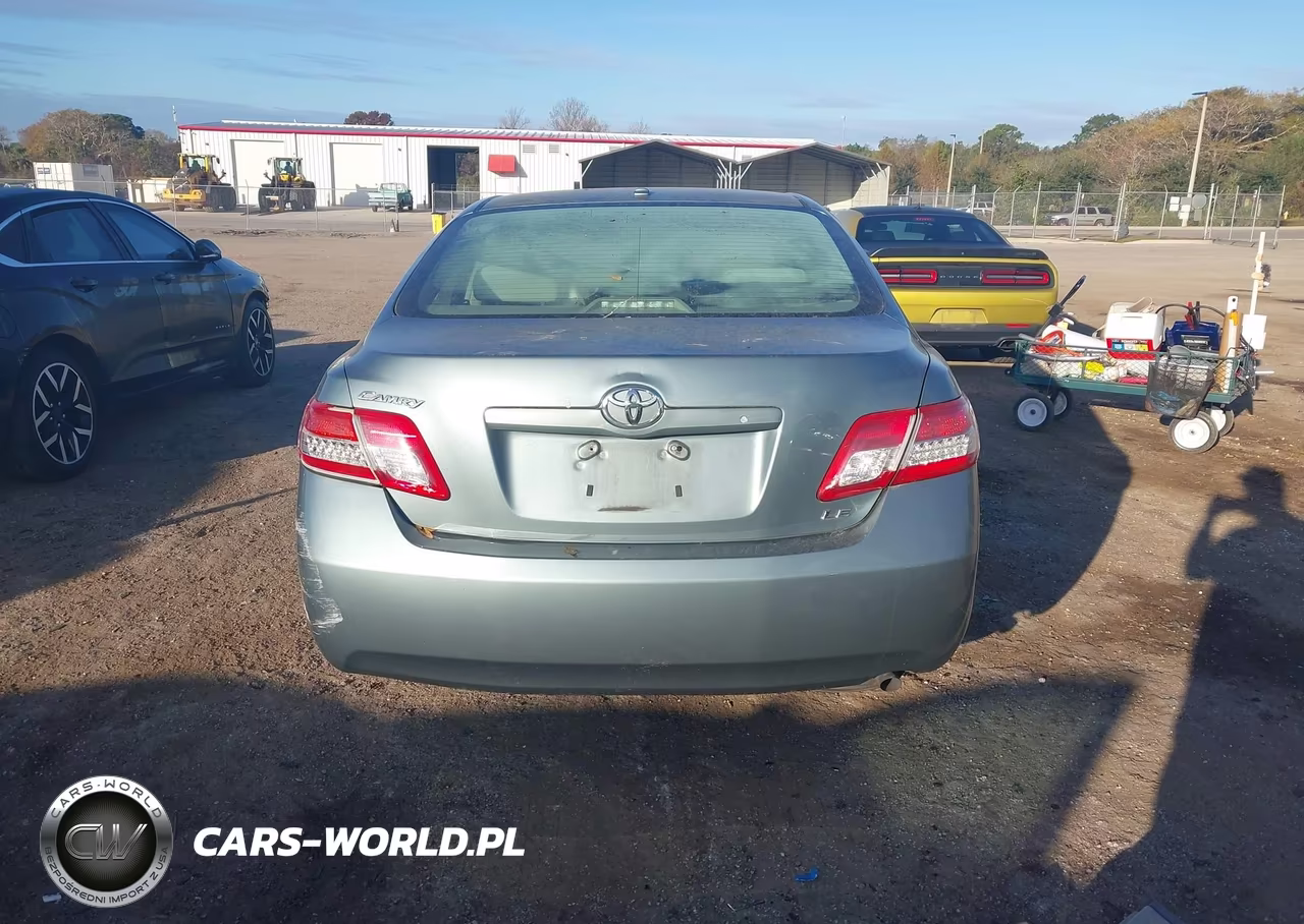 2011 Toyota Camry Le VIN:4T1BF3EK4BU752472 - 16