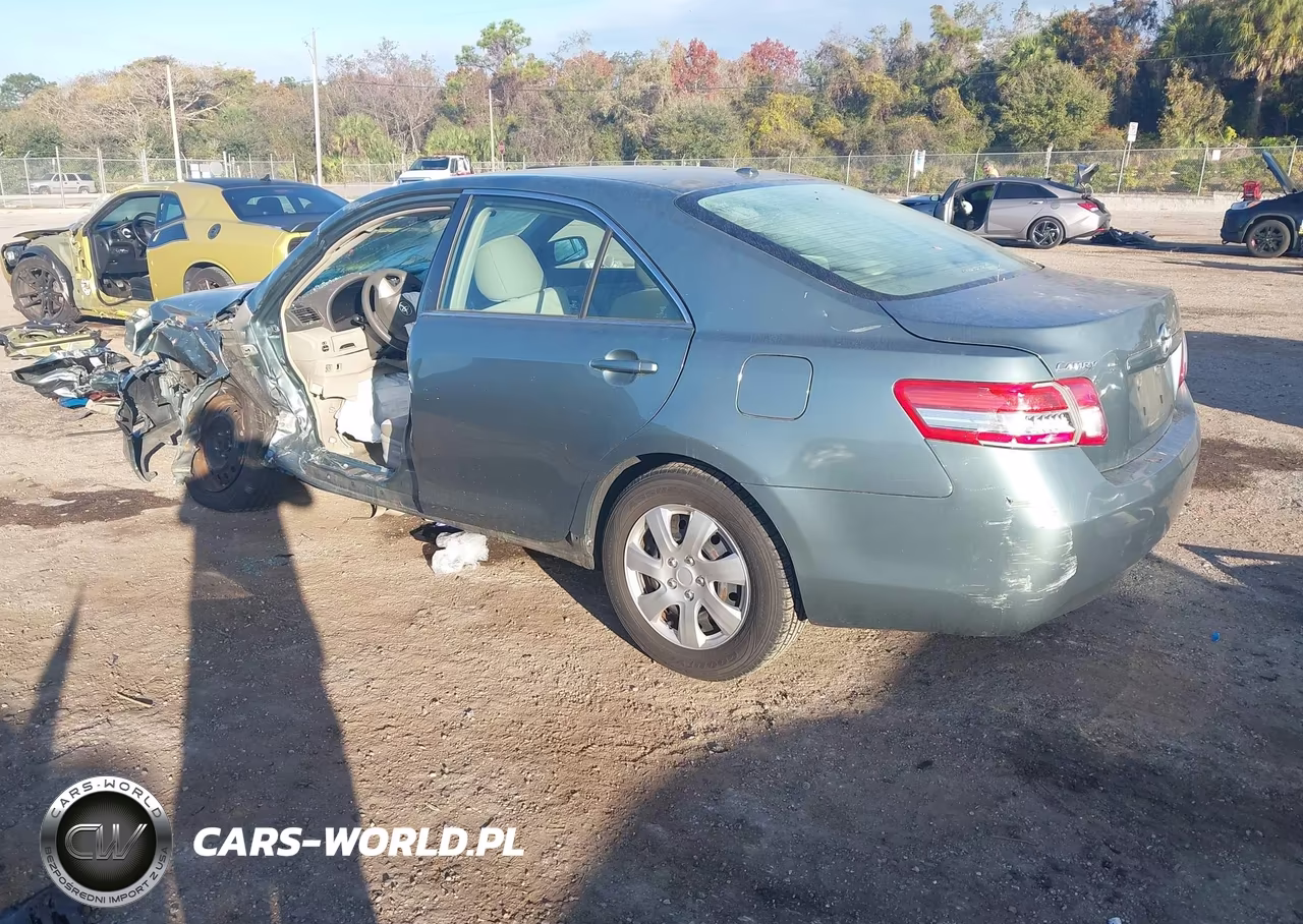 2011 Toyota Camry Le VIN:4T1BF3EK4BU752472 - 3