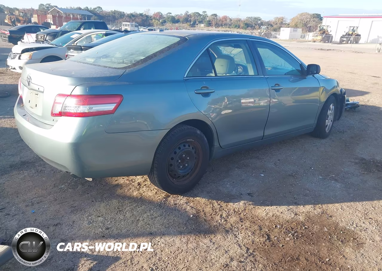 2011 Toyota Camry Le VIN:4T1BF3EK4BU752472 - 4