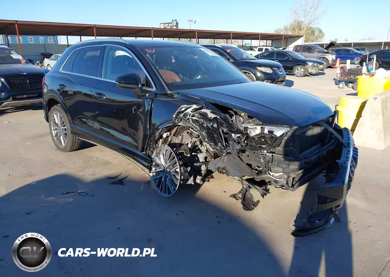 2022 Audi Q3 Premium 40 Tfsi Quattro Tiptronic