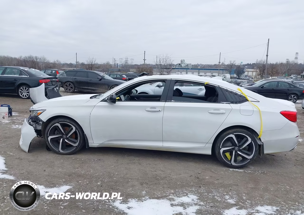 2018 Honda Accord Sport 2.0T VIN:1HGCV2F36JA050068 - 14