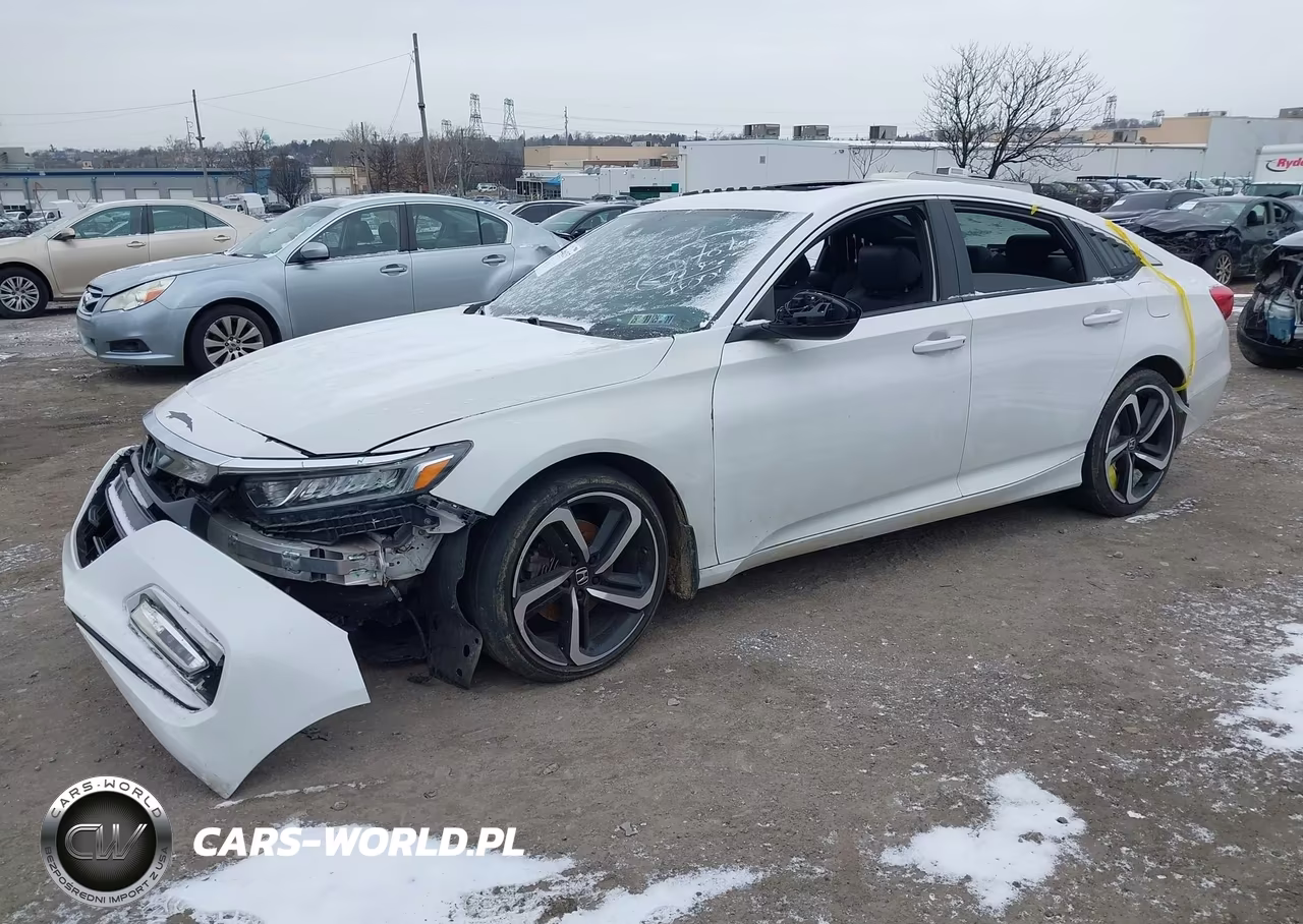 2018 Honda Accord Sport 2.0T VIN:1HGCV2F36JA050068 - 2