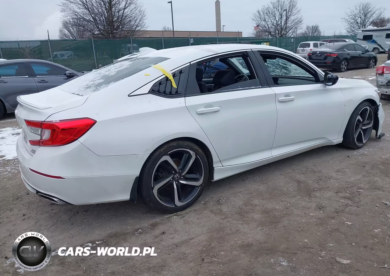 2018 Honda Accord Sport 2.0T VIN:1HGCV2F36JA050068 - 4