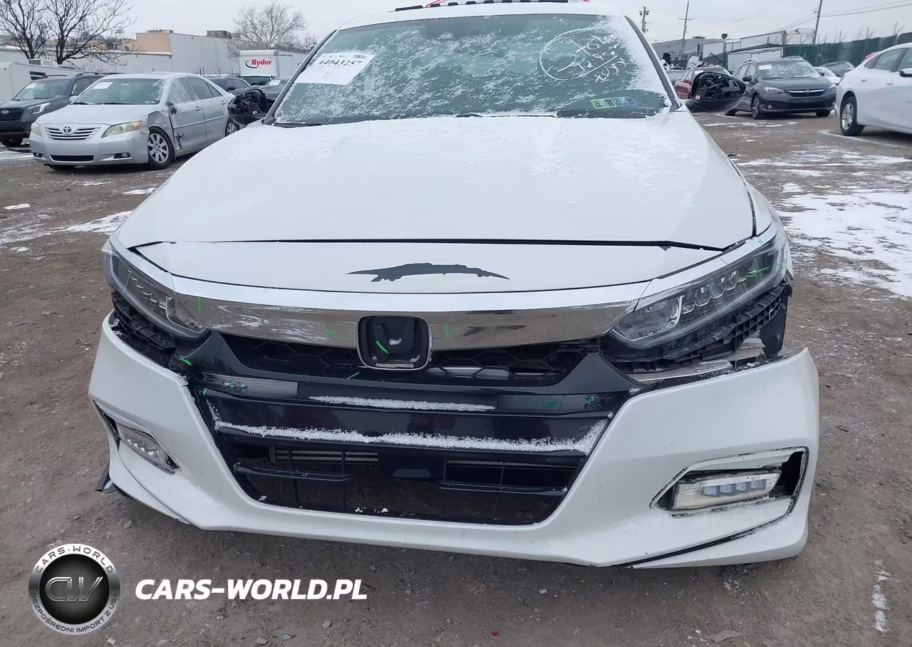 2018 Honda Accord Sport 2.0T VIN:1HGCV2F36JA050068 - 6