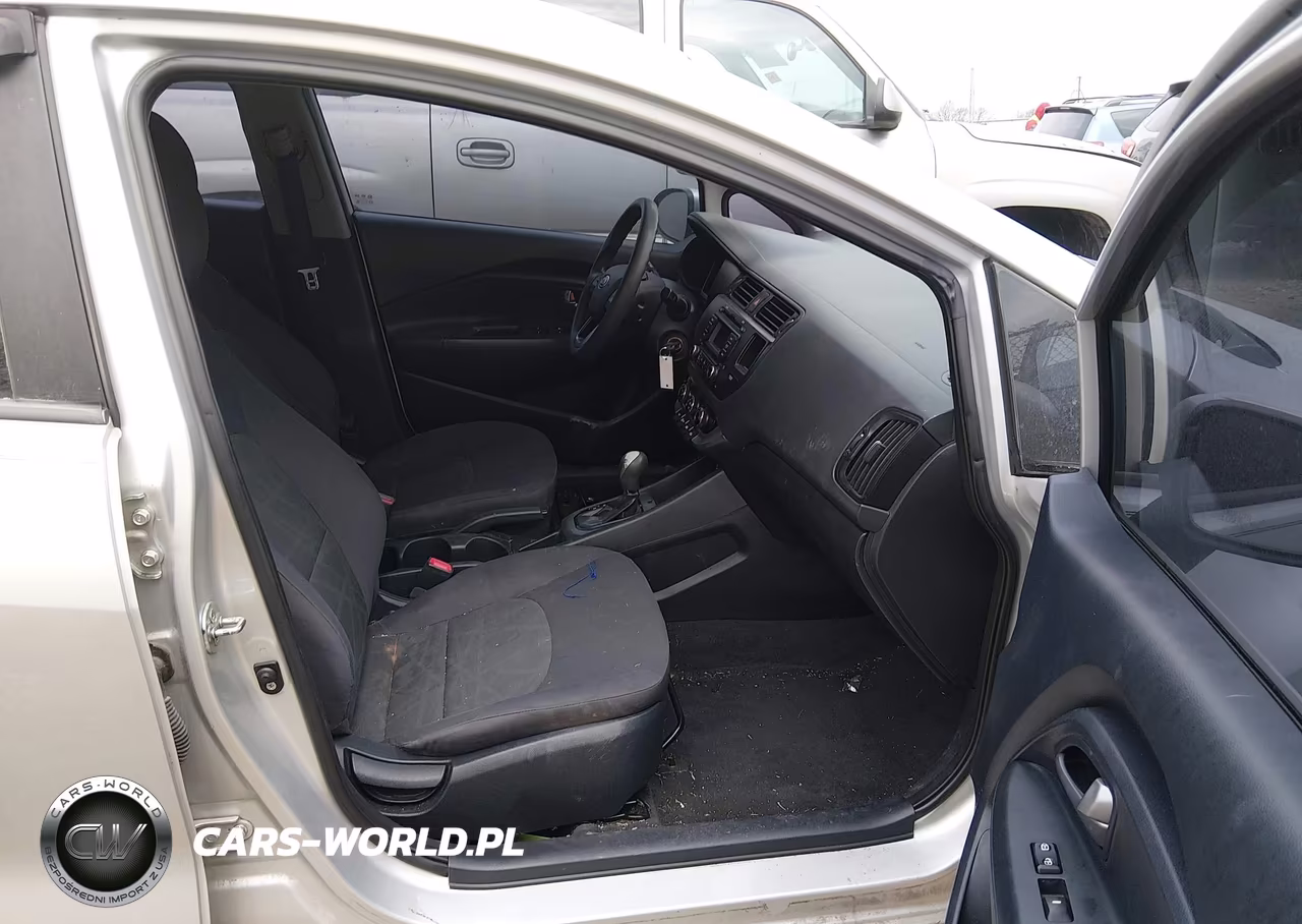 KIA RIO LX VIN:KNADM4A32C6052248 - 5