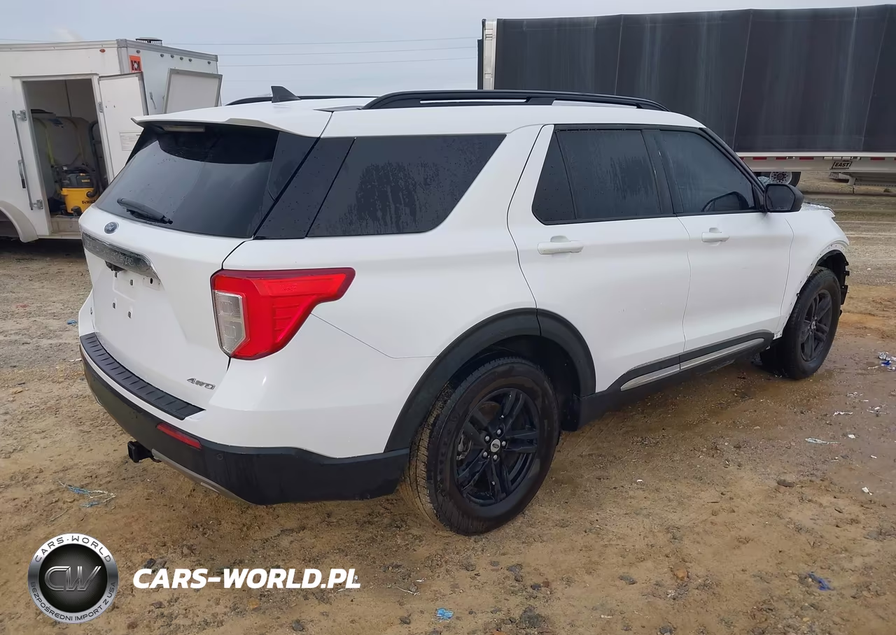 2021 Ford Explorer Xlt VIN:1FMSK8DH6MGC45881 - 4
