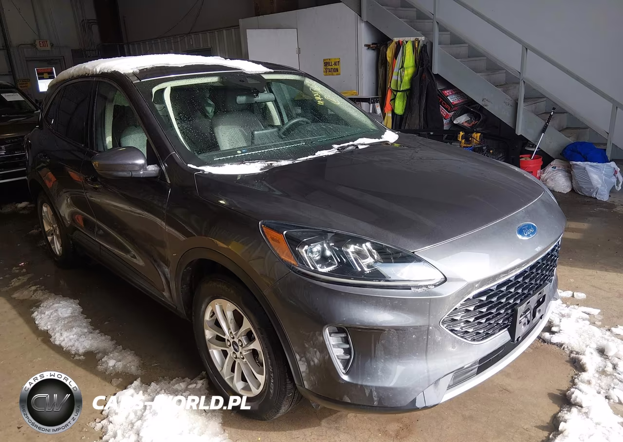 2020 Ford Escape Se