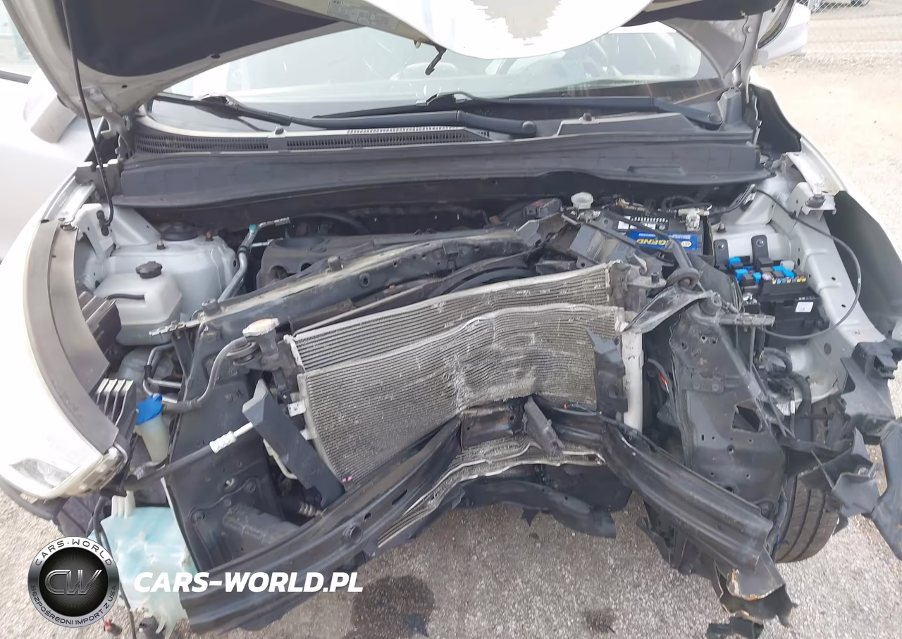 2012 Hyundai Tucson Limited VIN:KM8JU3AC9CU404006 - 10