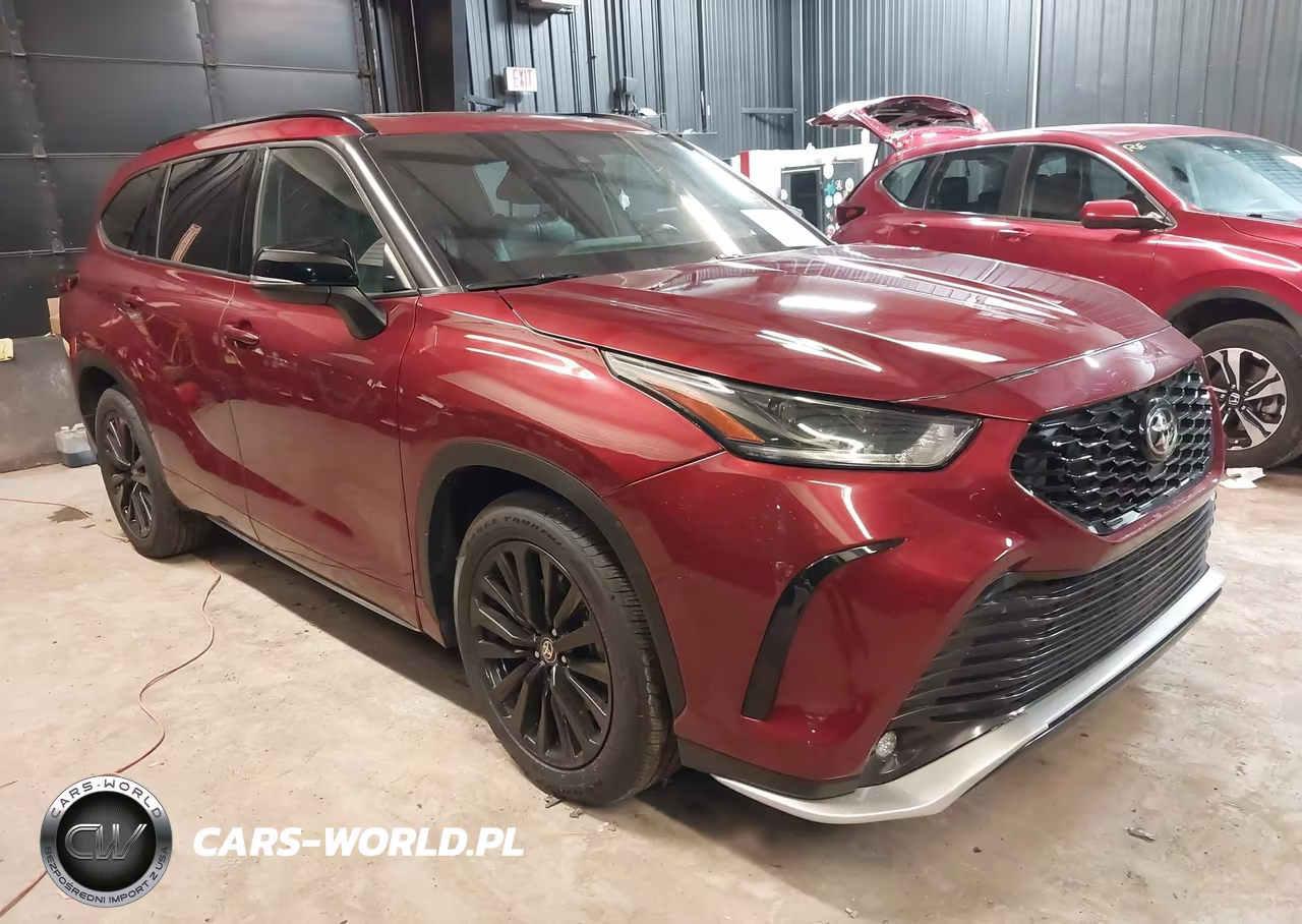 2022 Toyota Highlander Xse