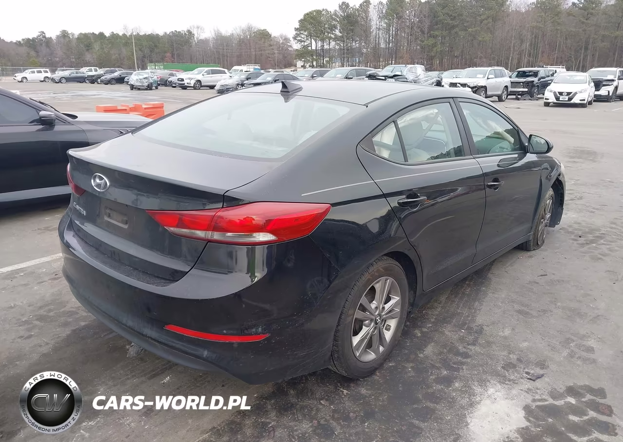 2017 Hyundai Elantra Se VIN:KMHD84LF0HU060460 - 4