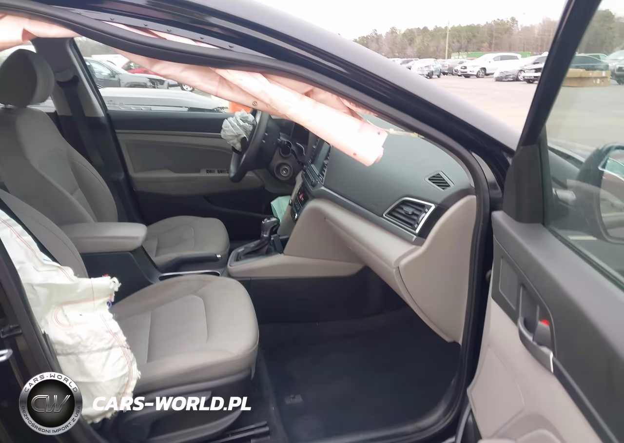 2017 Hyundai Elantra Se VIN:KMHD84LF0HU060460 - 5